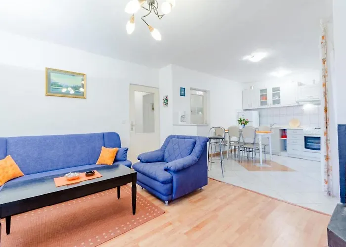 Apartment Ljubo