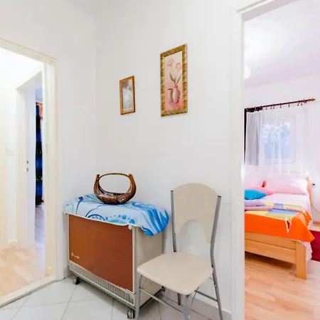 Apartament Ljubo - Pool And View Trogir